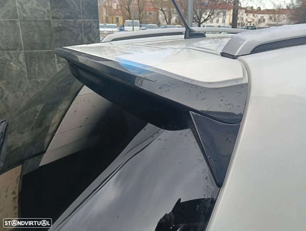 Peugeot 2008 1.2 PureTech Style - 23