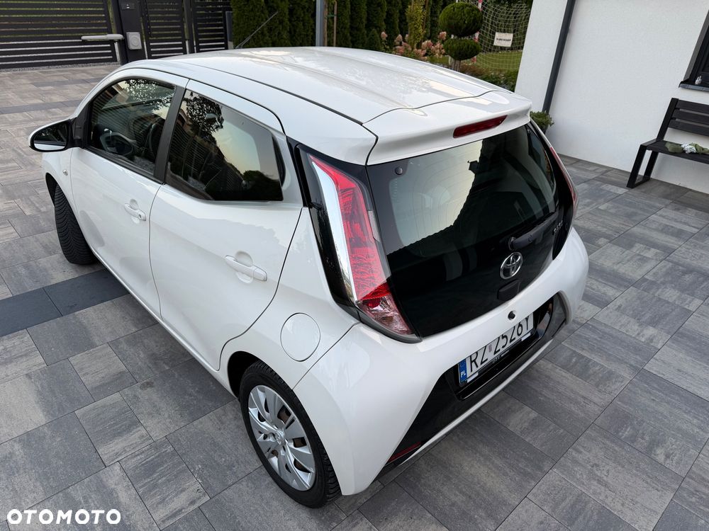 Toyota Aygo - 13
