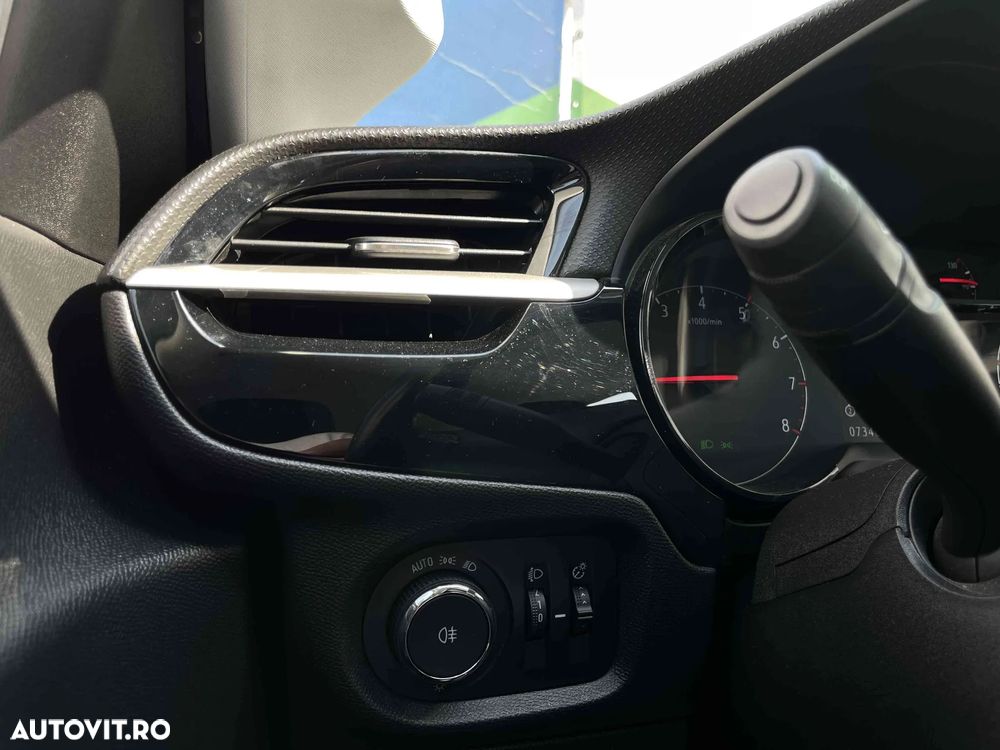 Opel Corsa - 10