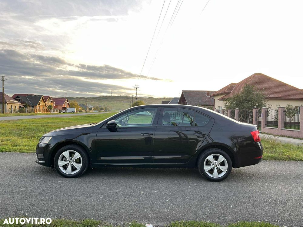 Skoda Octavia - 4