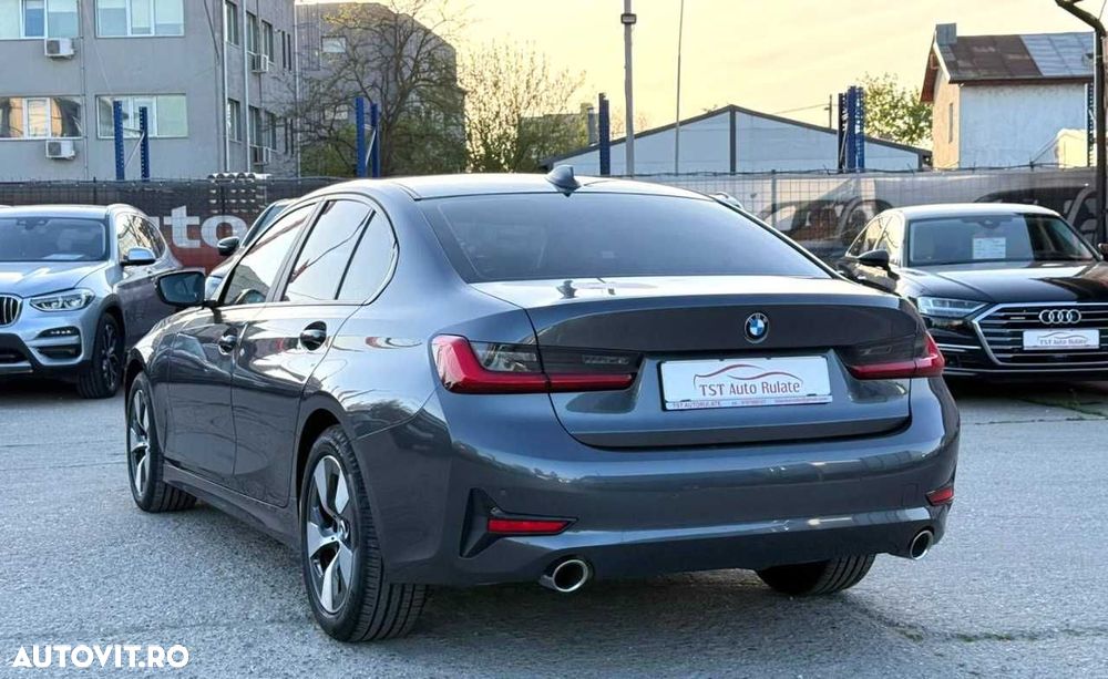 BMW Seria 3 320i AT - 6