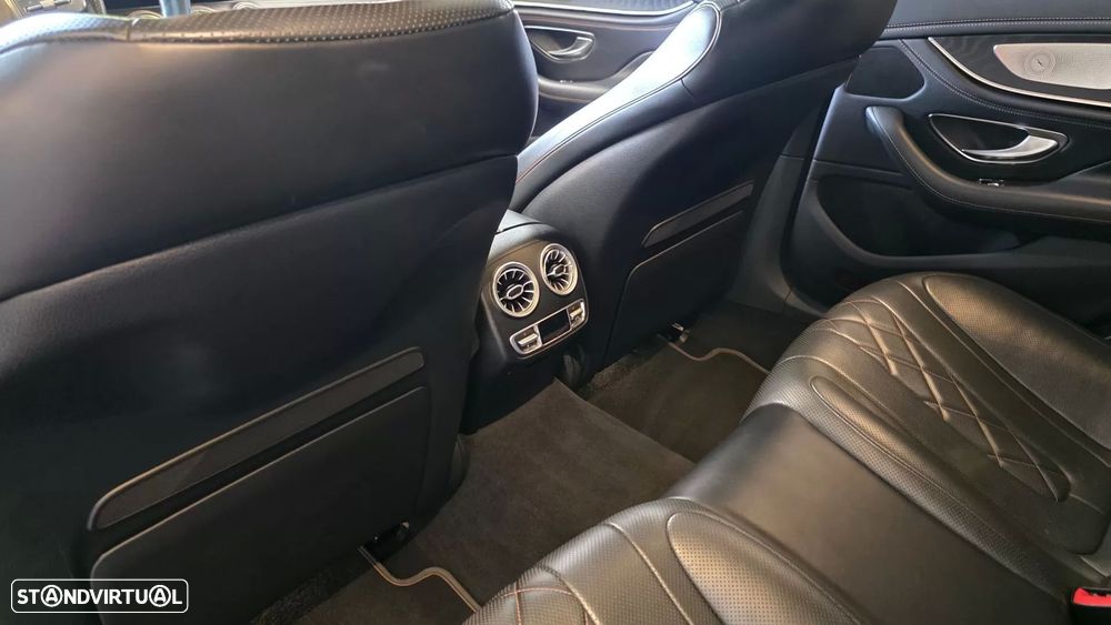 Mercedes-Benz CLS 400 d 4Matic AMG Line - 59