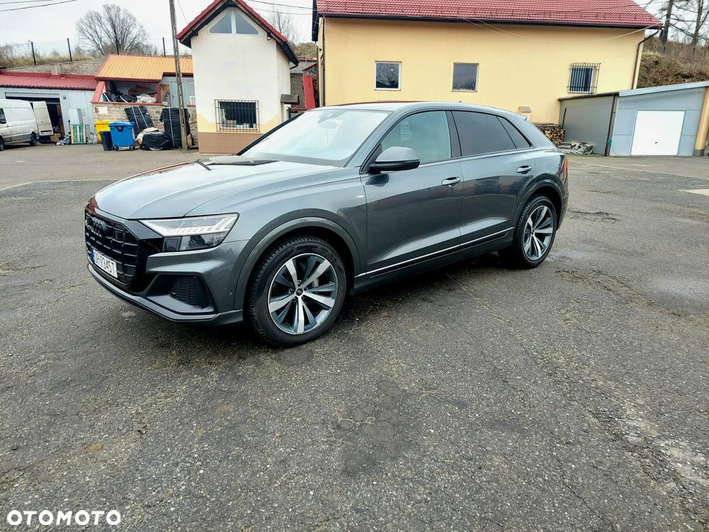 Audi Q8 Sportback e-tron - 14