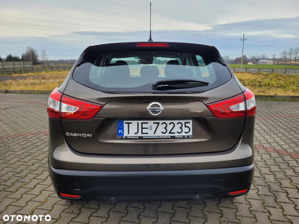 Nissan Qashqai 1.2 DIG-T N-Vision - 33