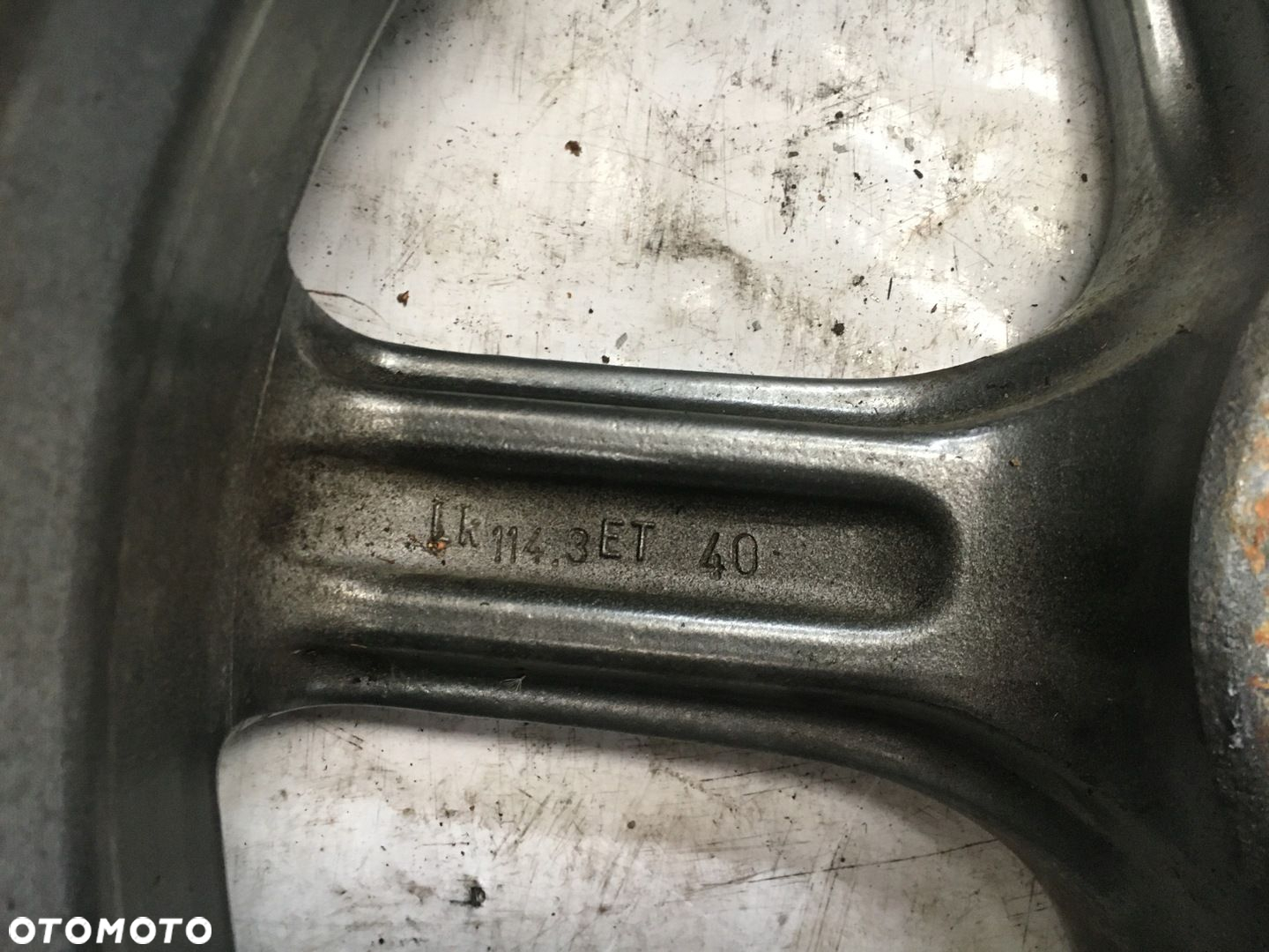 FELGA ALUMINIOWA DEZENT 7JX17H2 ET40 4X114,3 - 12