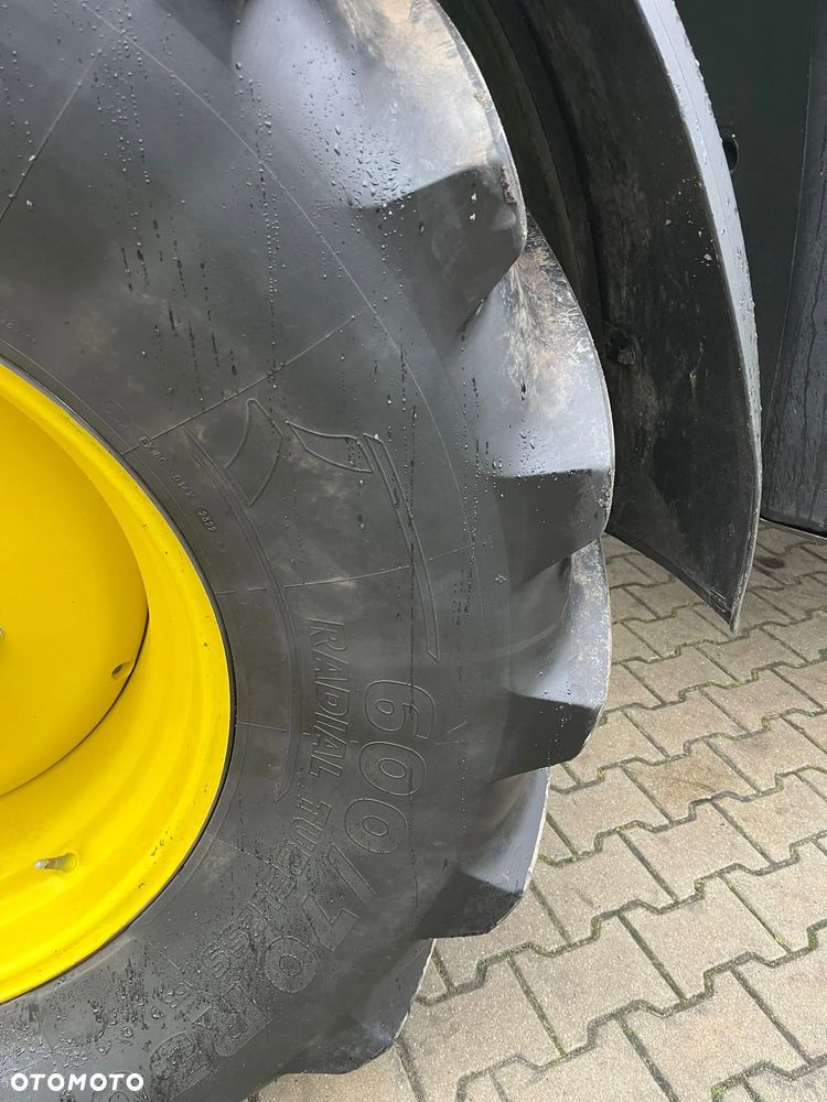 John Deere 6250 R - 18