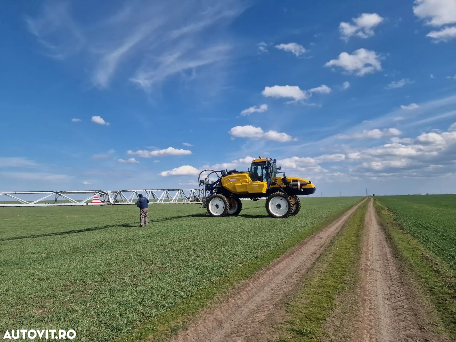 Caruelle 4000 cu GPS autoghidaj control sectiuni - 6