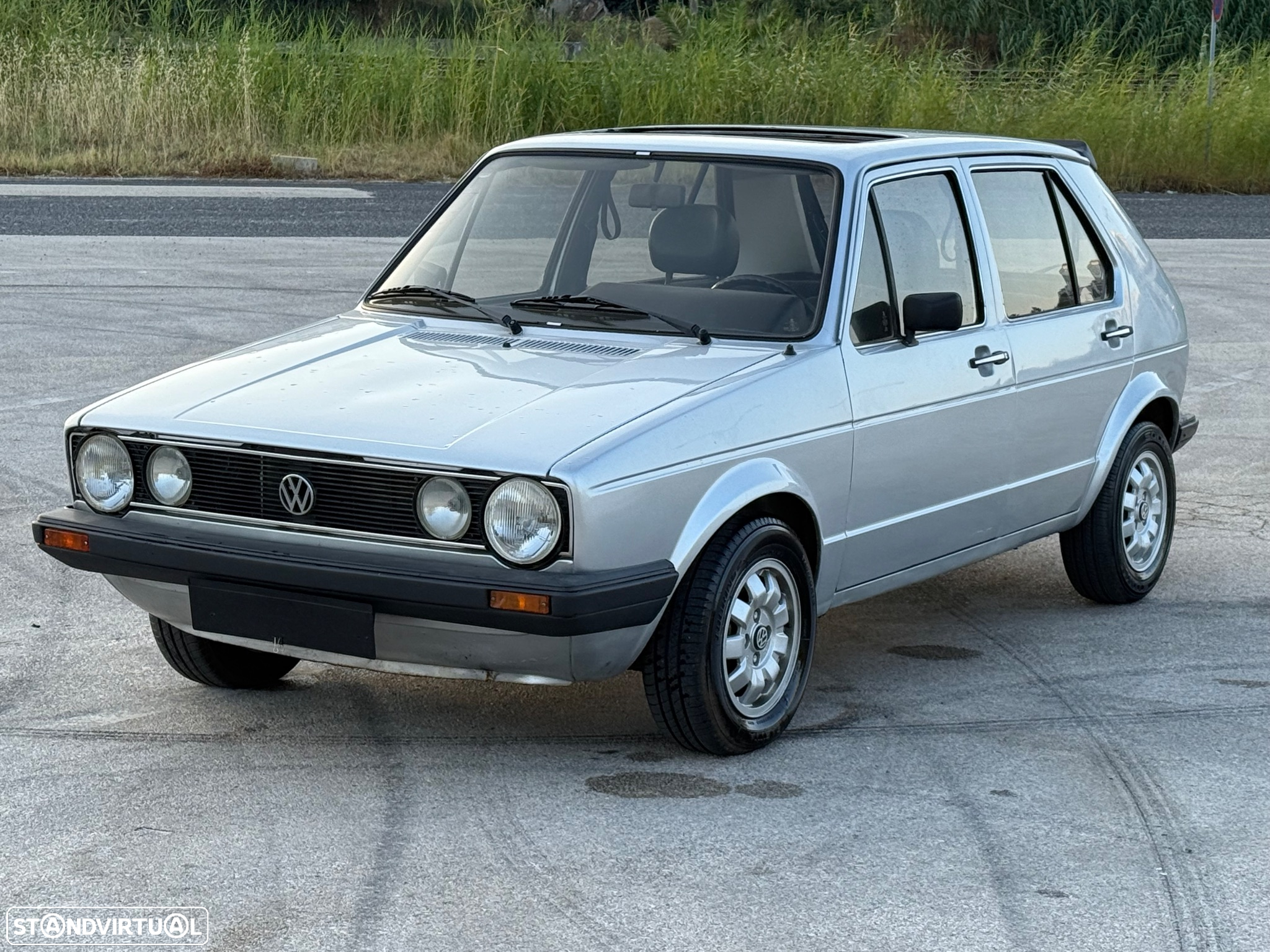 VW Golf - 2