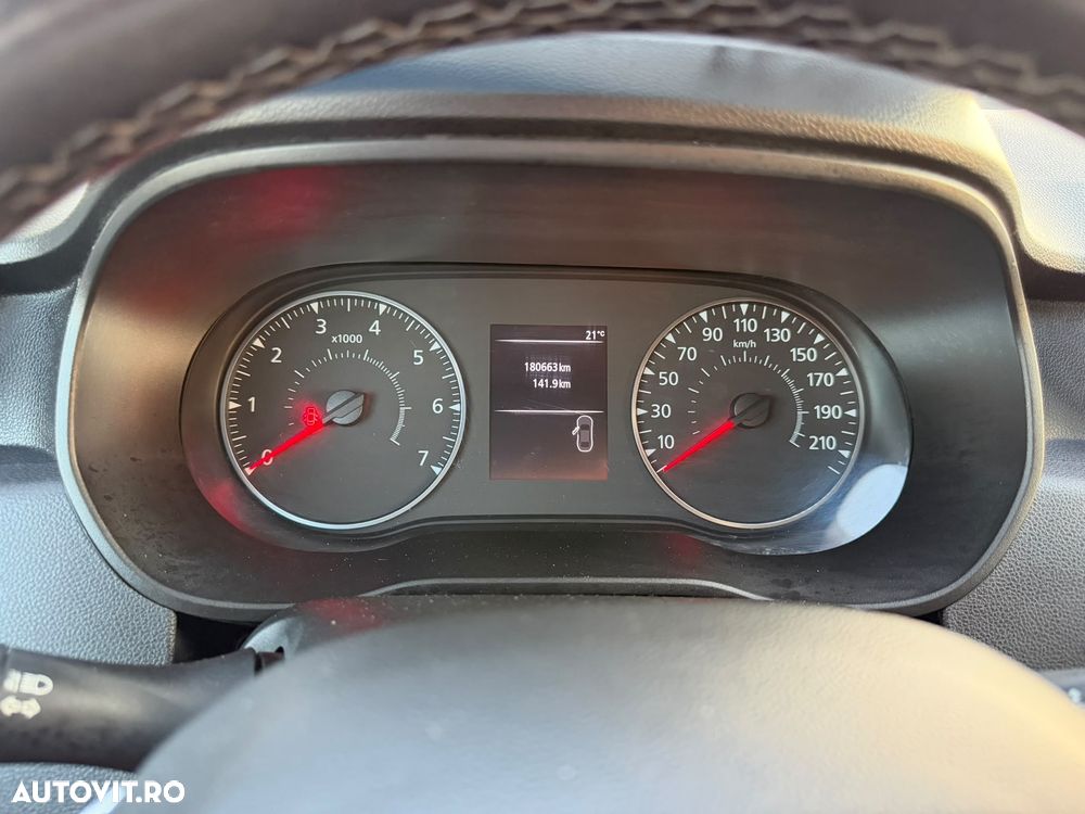 Dacia Duster 1.6 4x2 Acces - 8