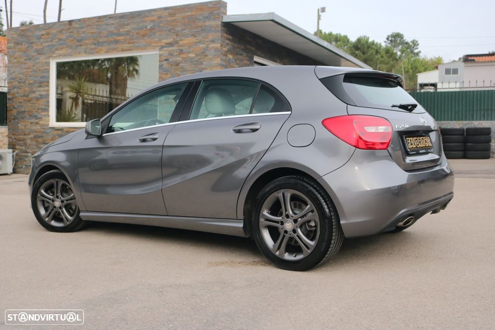 Mercedes-Benz A 250 BlueEfficiency Aut. - 6