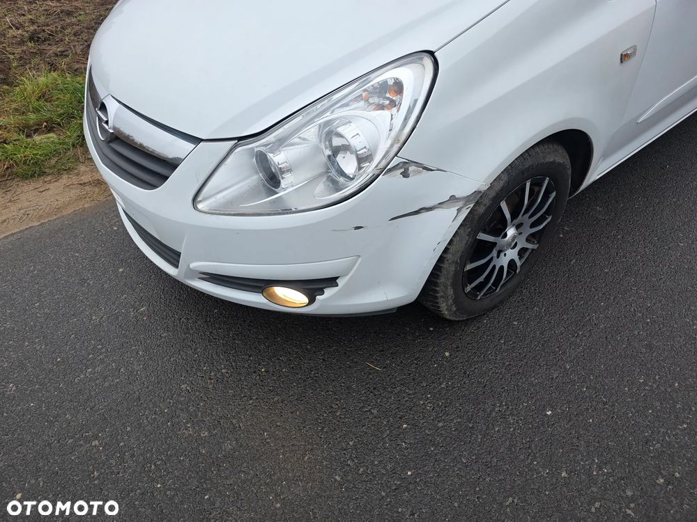 Opel Corsa 1.2 16V Easytronic Cosmo - 10