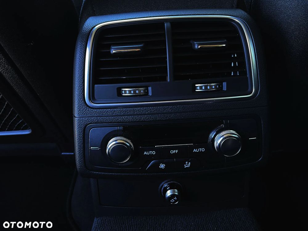 Audi A6 Avant 2.0 TDI Ultra S tronic - 36