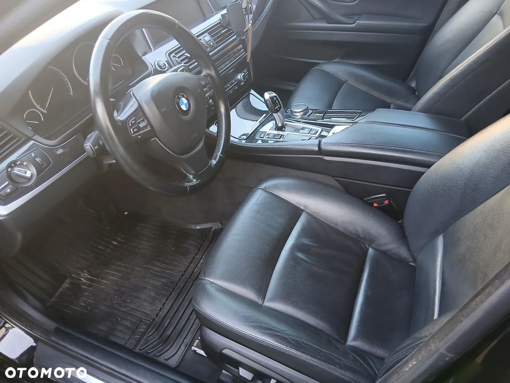 BMW Seria 5 520d - 20