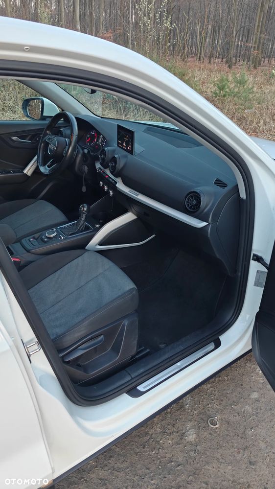 Audi Q2 1.6 TDI S tronic design - 14