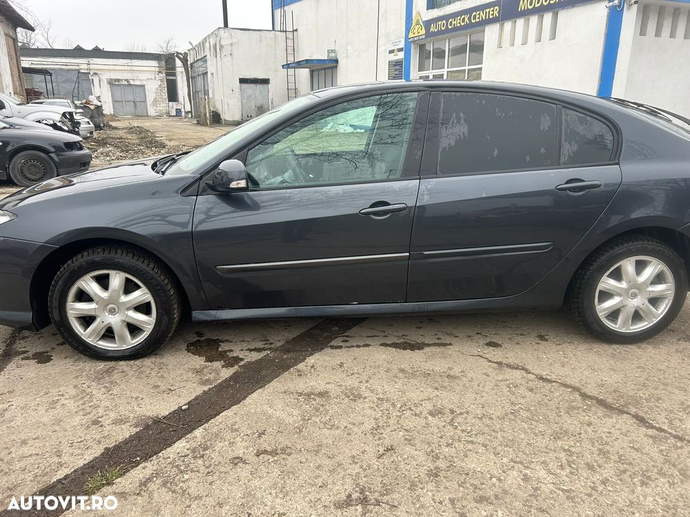 Renault Laguna ENERGY dCi 130 FAP Start-Stop Paris - 5