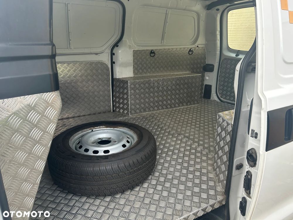 Hyundai H1 - 13