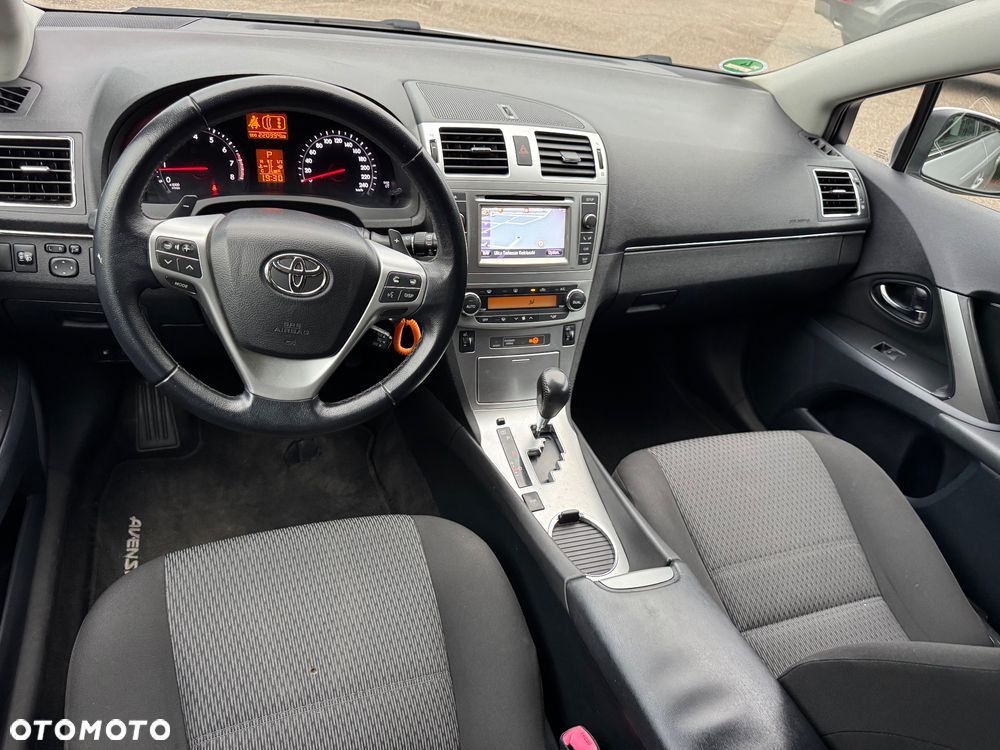 Toyota Avensis Touring Sports 1.8 Multidrive S Business Edition - 14