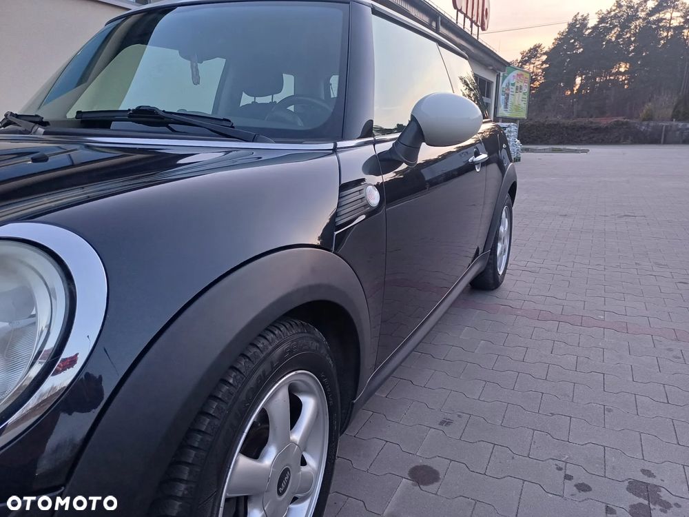 MINI ONE Standard - 26