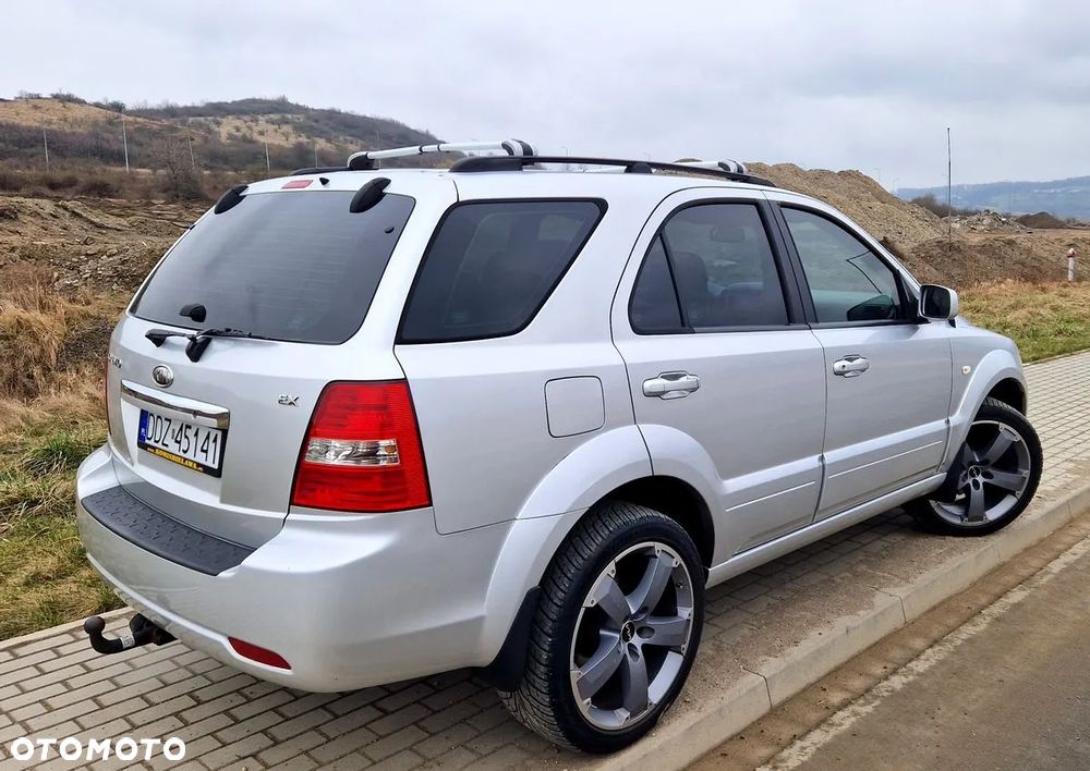 Kia Sorento 2.5 CRDi VGT LX - 4