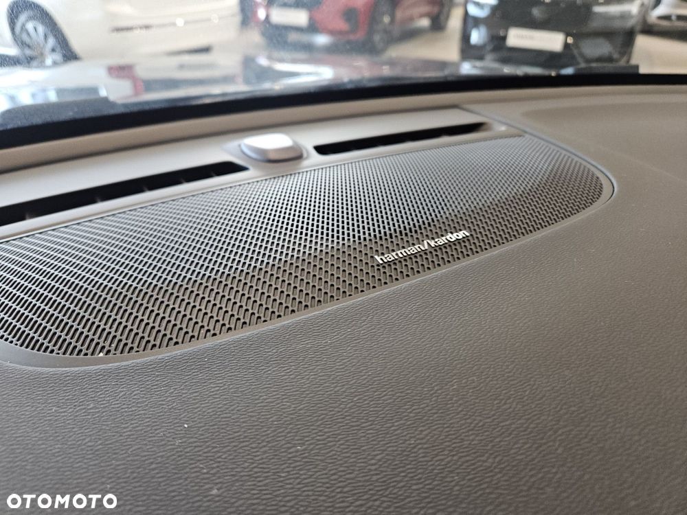 Volvo XC 40 - 20