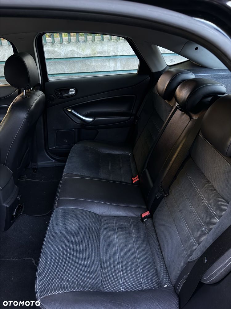 Ford Mondeo 2010 photo 3