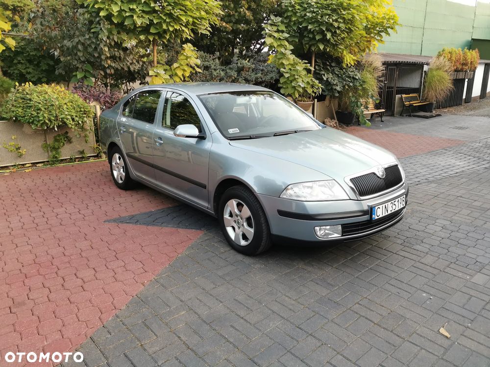 Skoda Octavia 1.6 Classic - 2