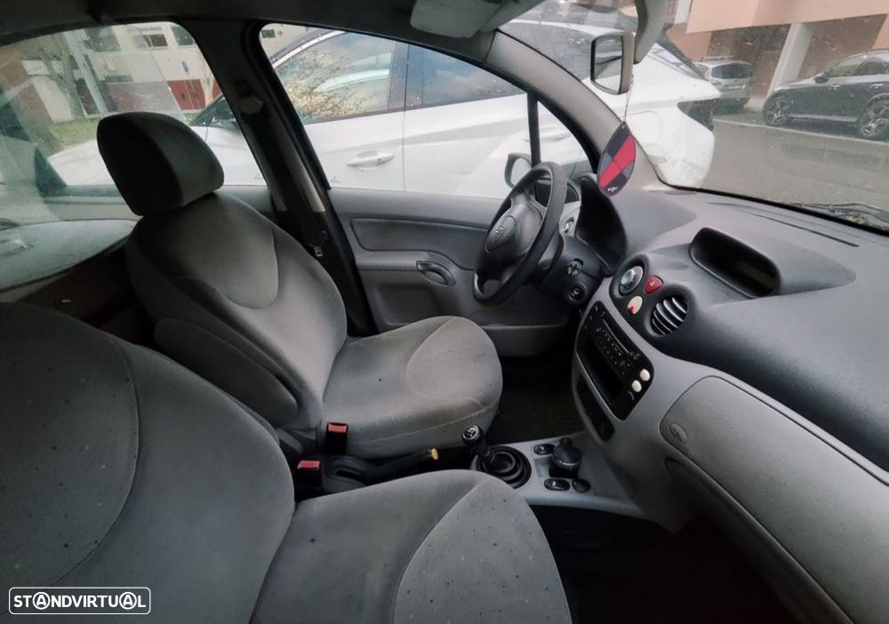 Citroën C3 1.4 HDi Exclusive - 6