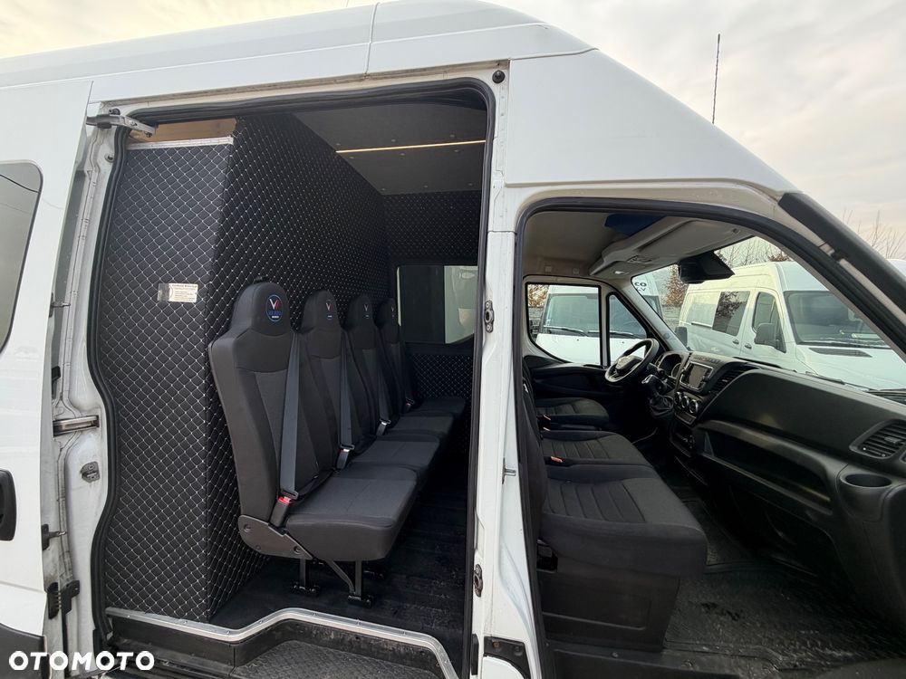 Iveco DAILY 35S16 L4H3 pneumatyka Brygadowka  7 OSÓB OD REKI - 14