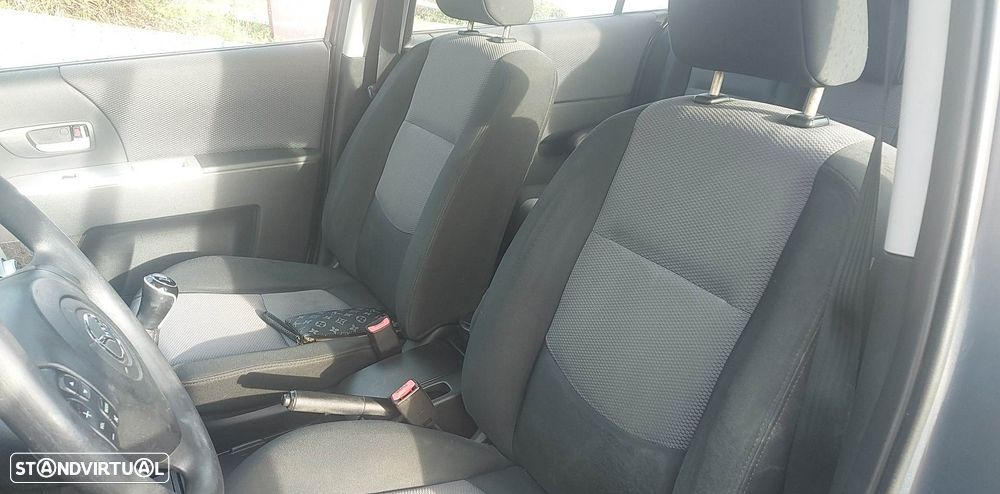 Mazda 5 MZR-CD 2.0 Comfort - 18