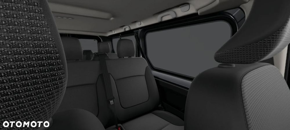 Renault Trafic Grand 2.0 dCi - 11