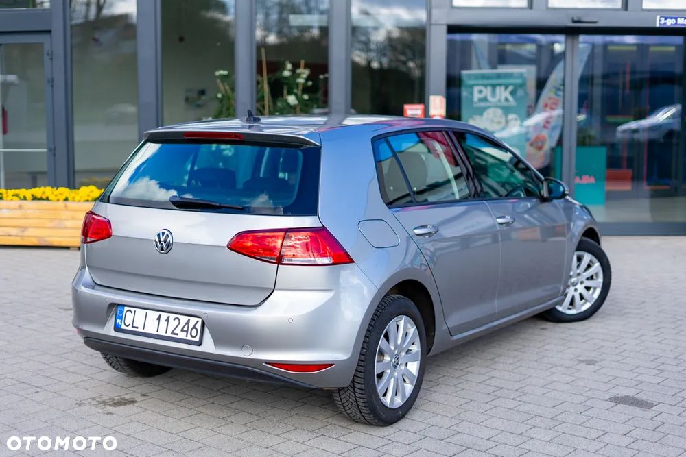 Volkswagen Golf 1.2 TSI BMT Trendline - 19