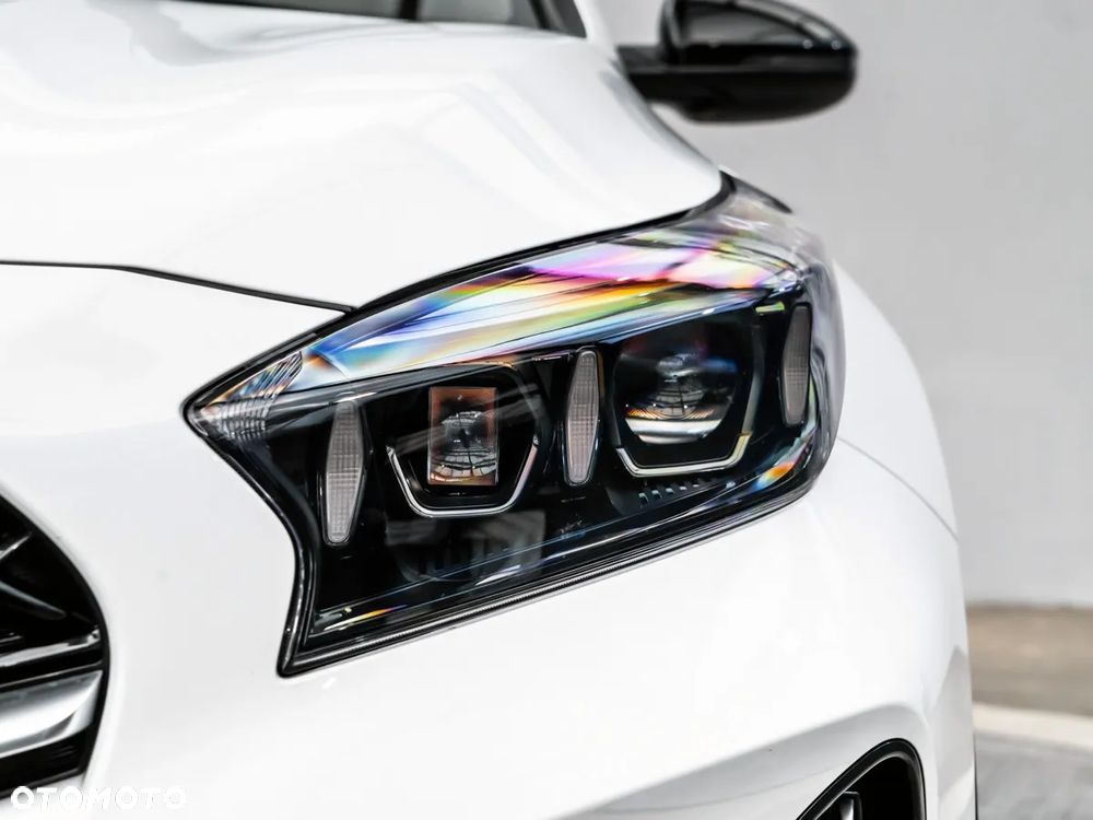 Kia XCeed 1.6 T-GDI Tribute DCT - 12