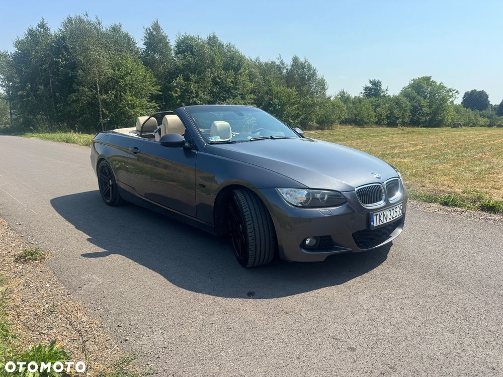 BMW Seria 3 325i - 2