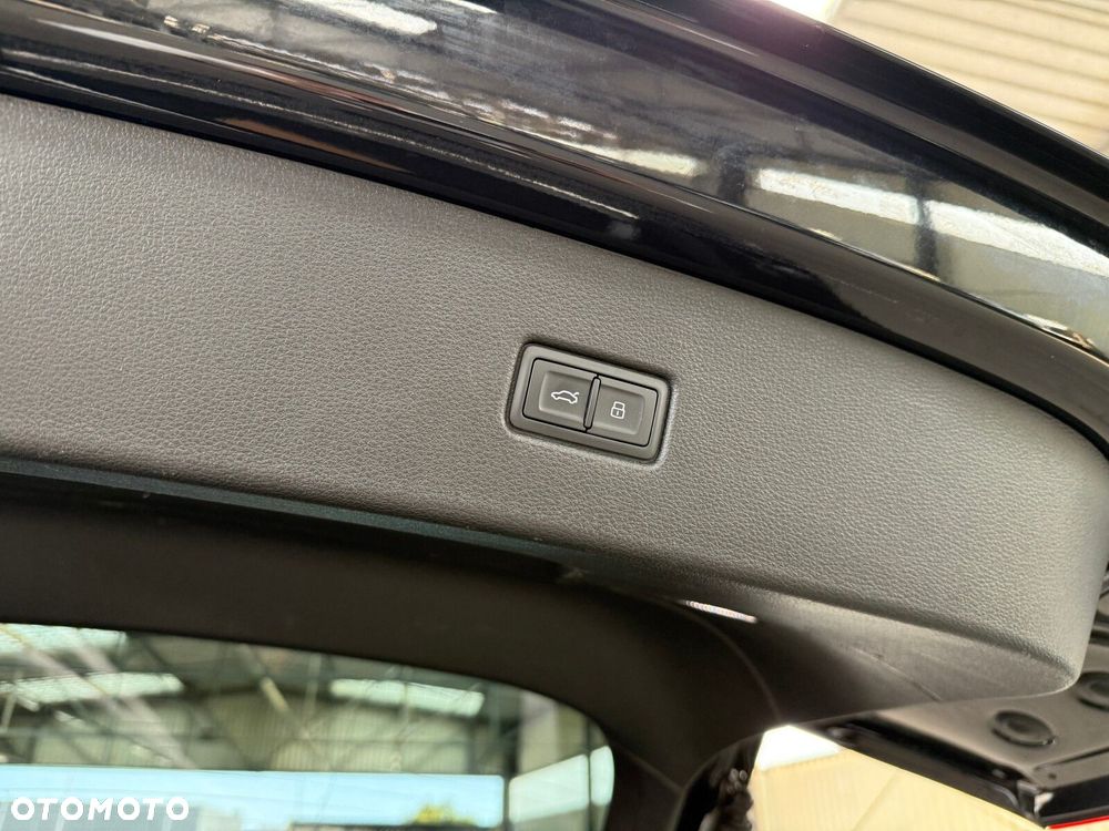 Audi Q5 Sportback - 10