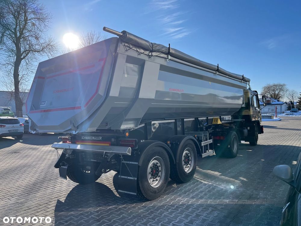 Schwarzmuller Stalowa wywrotka / 2-osiowa / 6x4 / - 4