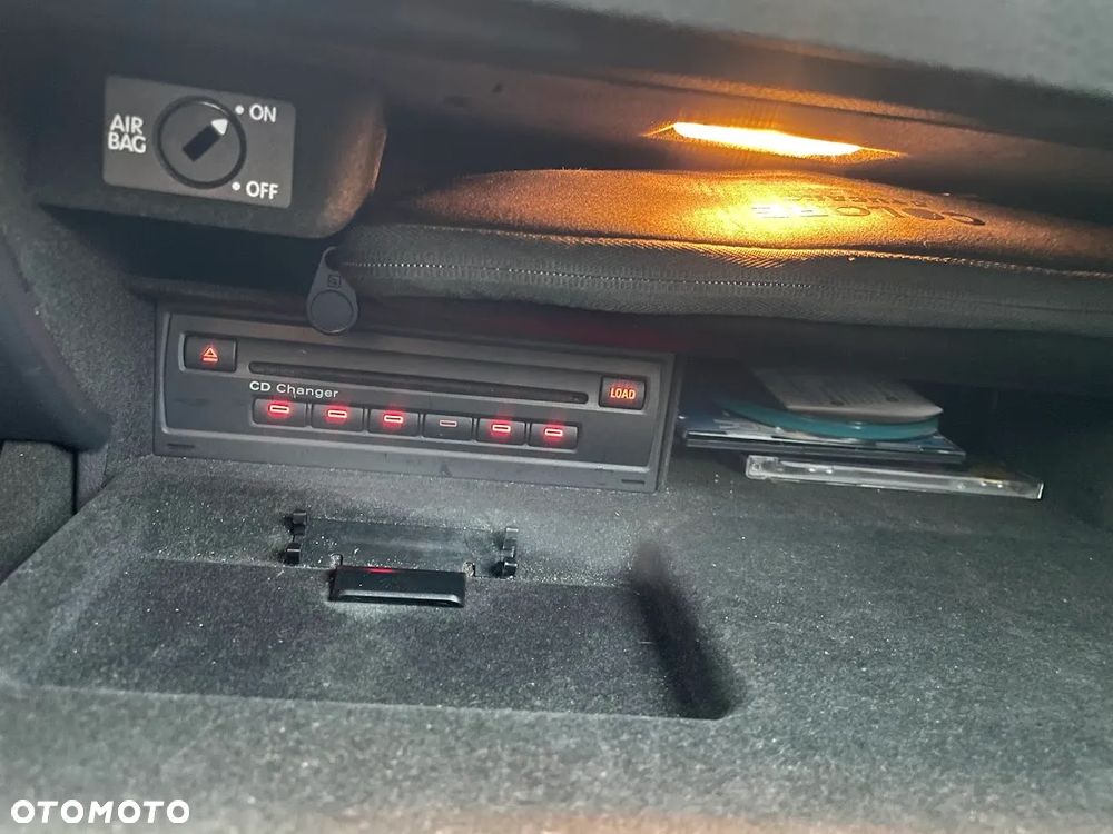 Audi A6 Avant - 16