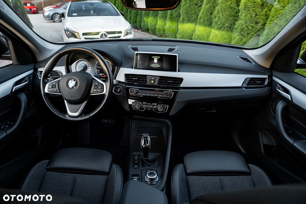 BMW X1 xDrive20i Sport - 29