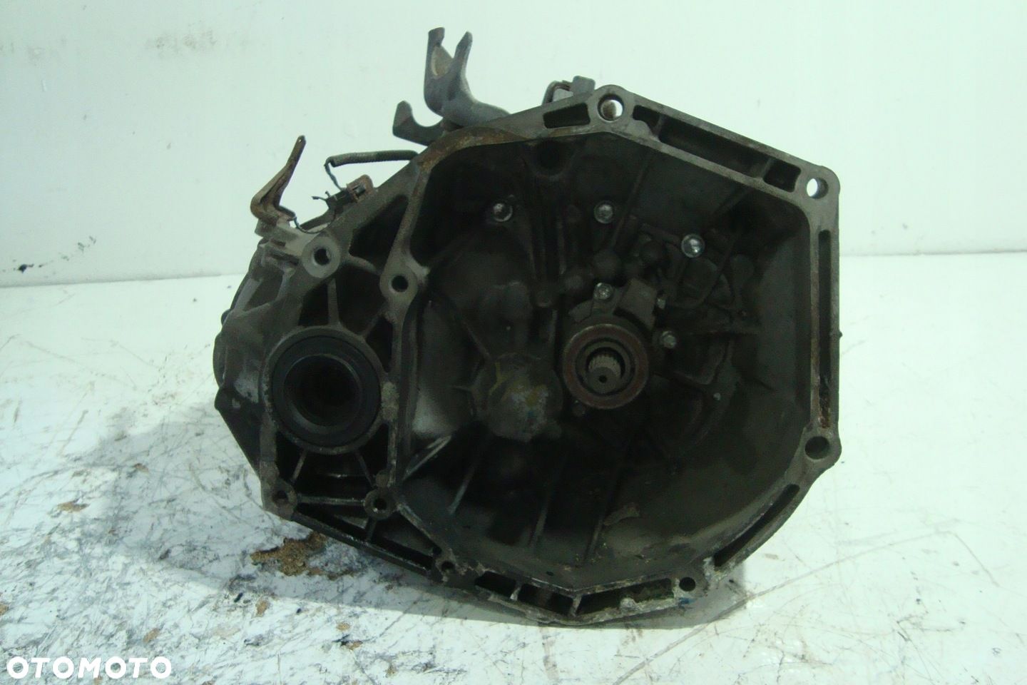 SKRZYNIA BIEGÓW YP6 1,3 DDIS SWIFT 10-17 V MK7 - 1