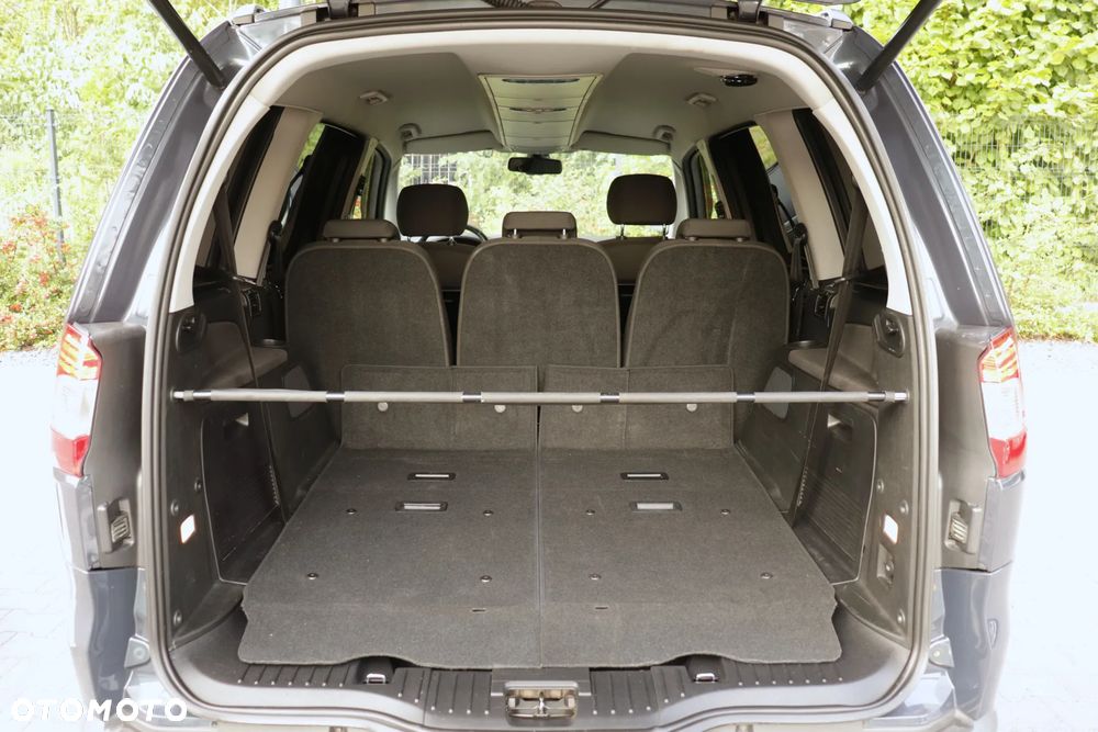 Ford Galaxy 2.0 TDCi Titanium - 34