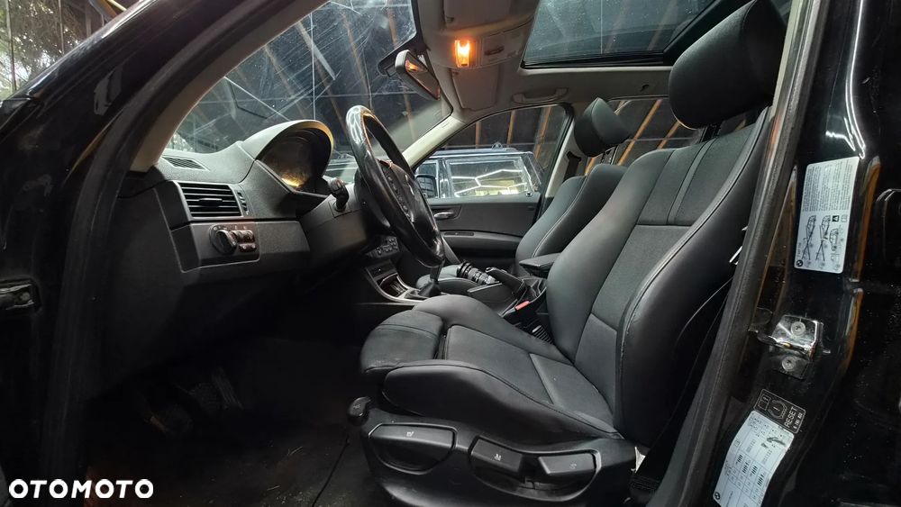 BMW X3 2.0d - 11
