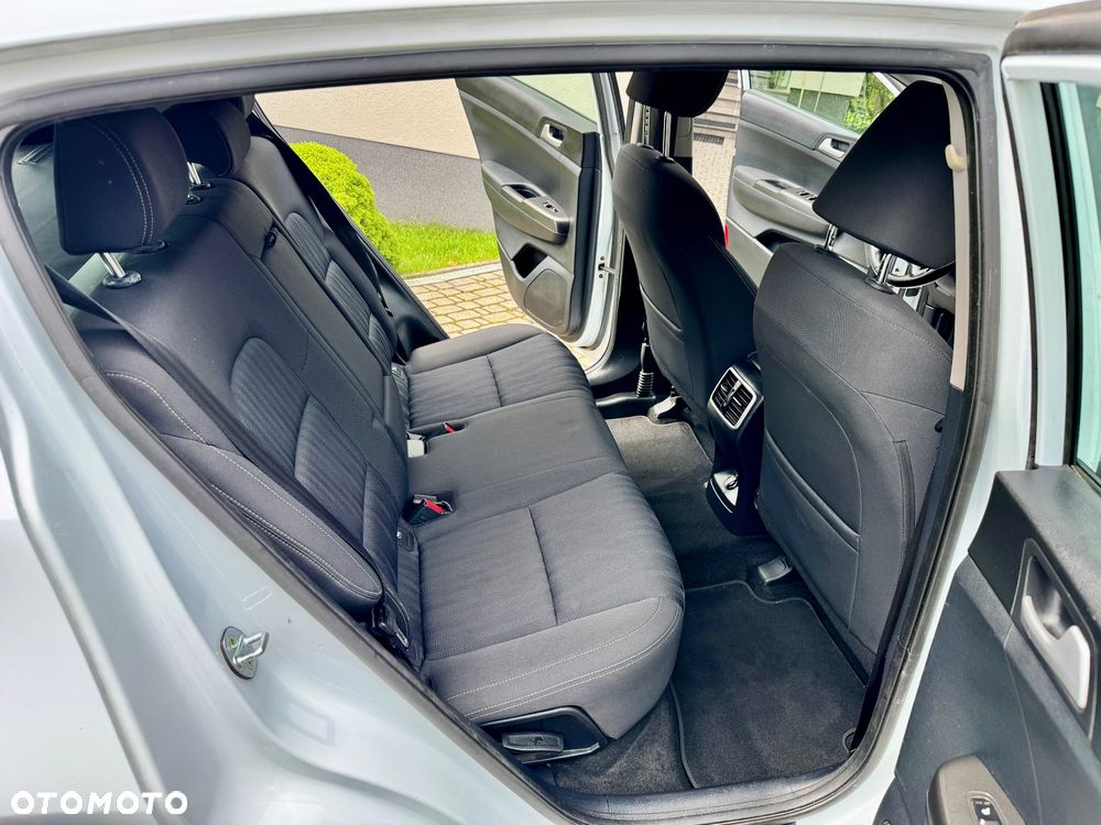 Kia Sportage 1.6 GDI 2WD Attract - 8