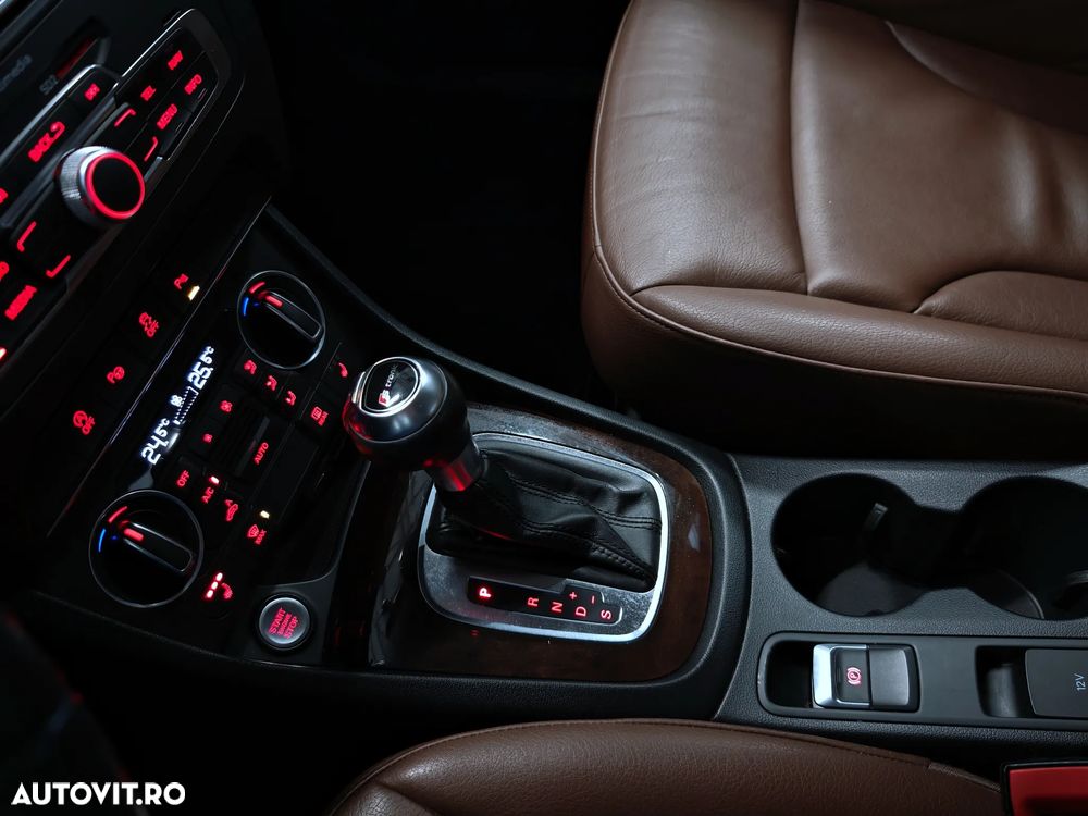 Audi Q3 2.0 TDI Quattro S tronic - 25