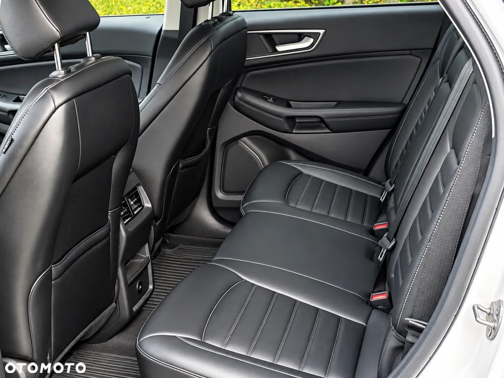 Ford Edge - 9