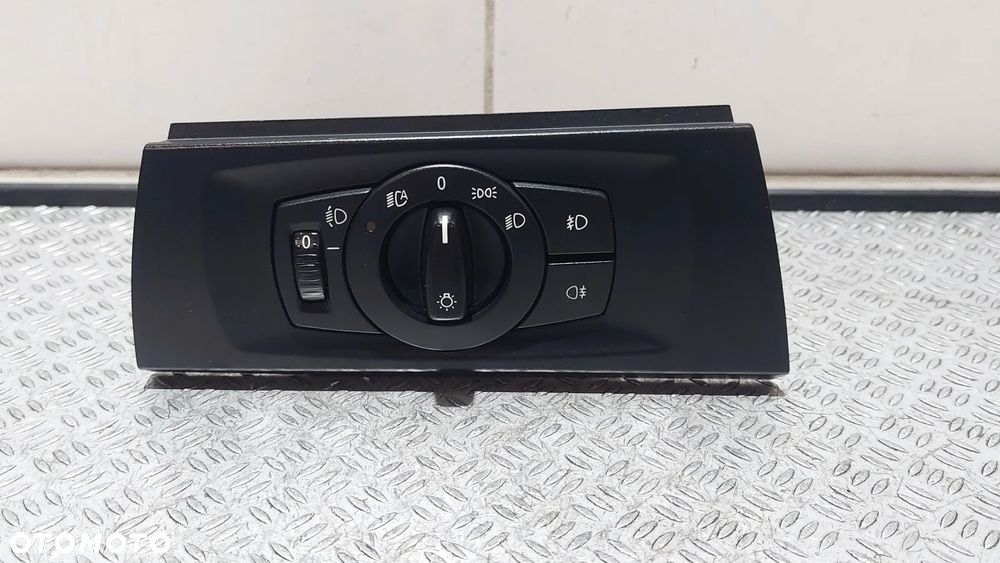 PRZEŁĄCZNIK ŚWIATEŁ BMW E90 NR 6932792 - 1