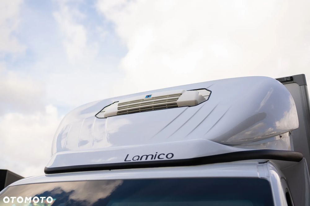 Mercedes-Benz Sprinter - 18