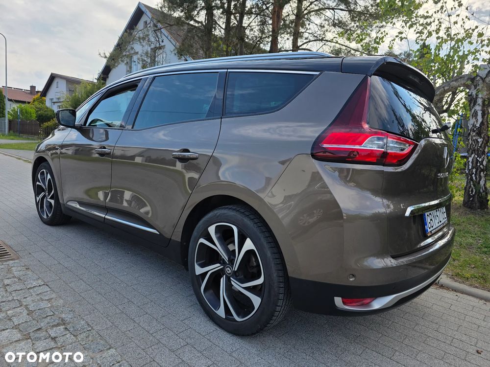 Renault Grand Scenic ENERGY TCe 130 BOSE EDITION - 10