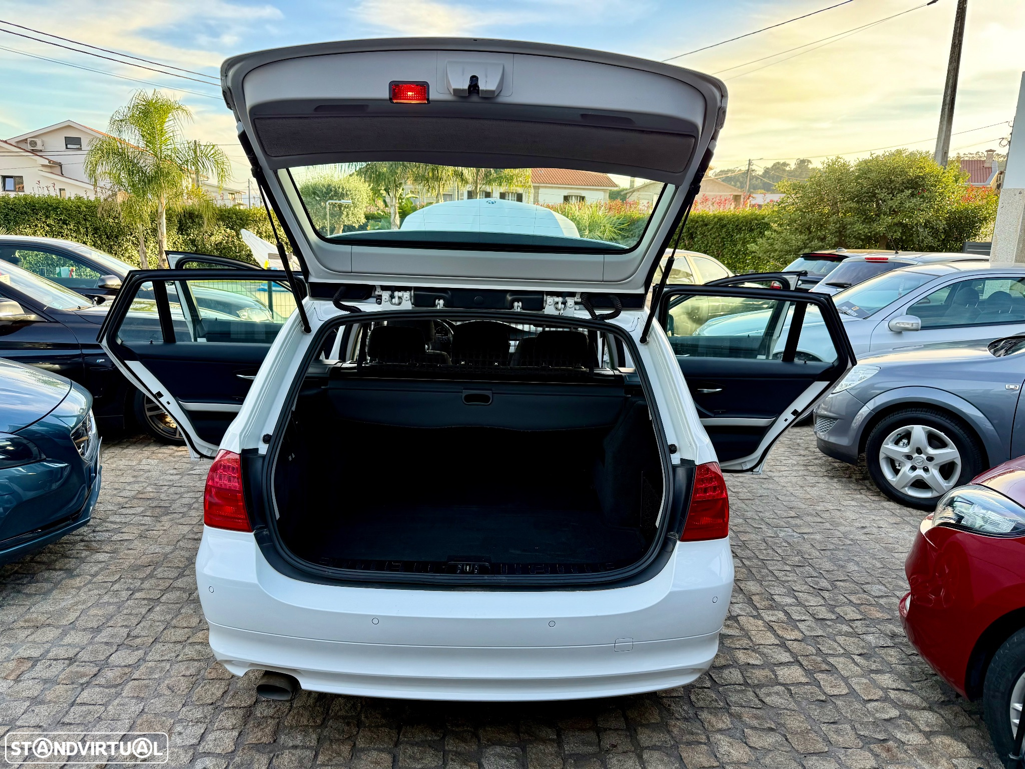 BMW 316 d DPF Touring Edition Sport - 26
