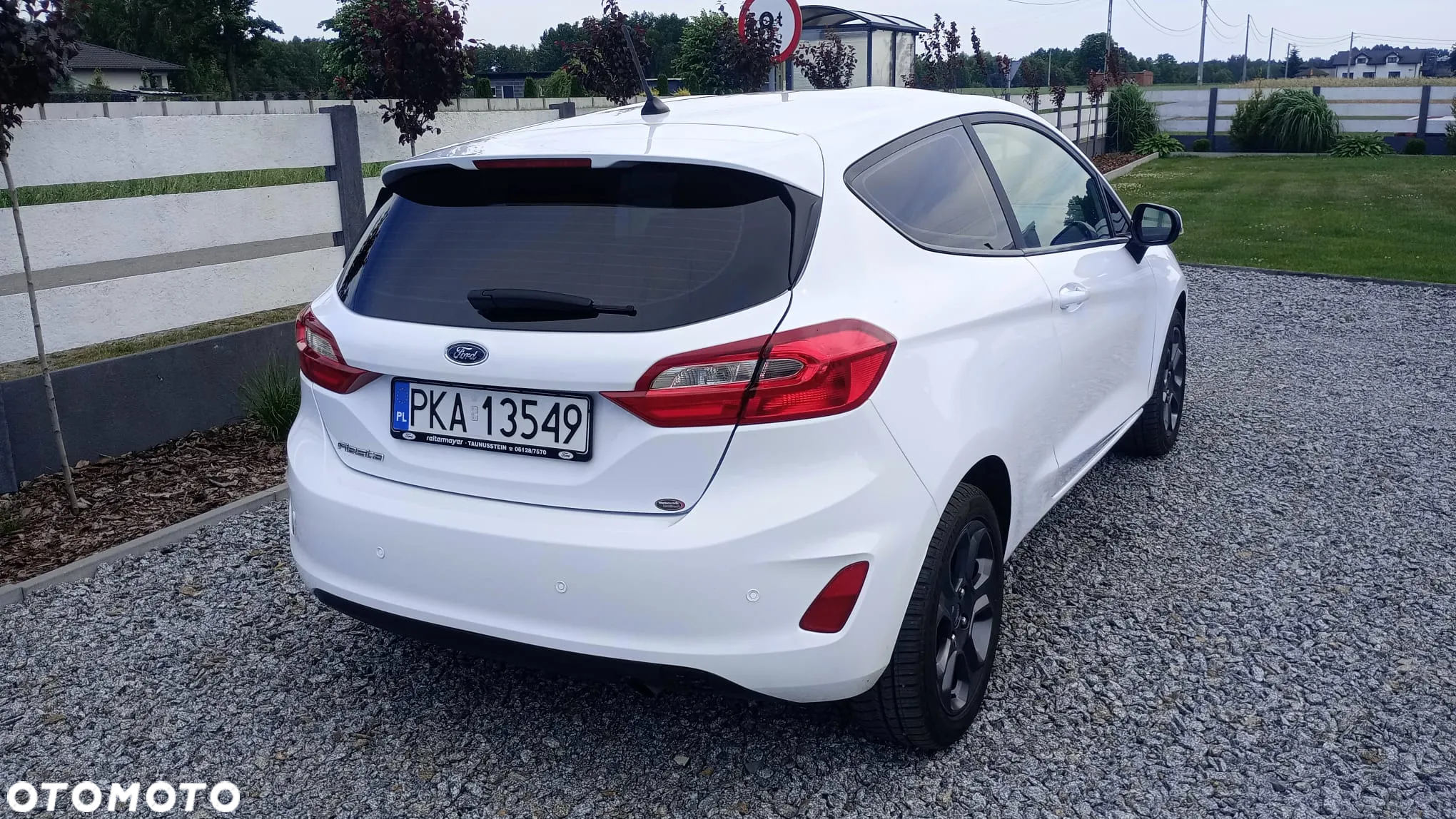 Ford Fiesta 1.1 COOL&CONNECT - 13