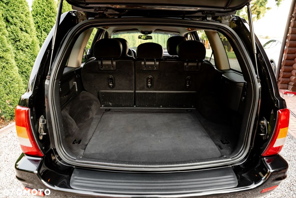 Jeep Grand Cherokee - 19