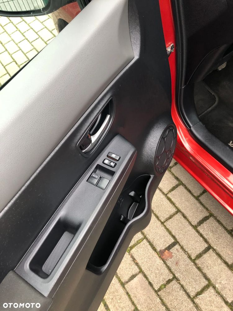 Toyota Yaris 1.0 VVT-i Comfort - 13